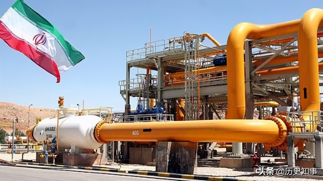 被美俄围堵几十年，穆斯林兄弟反目，伊朗最后的希望在中国？