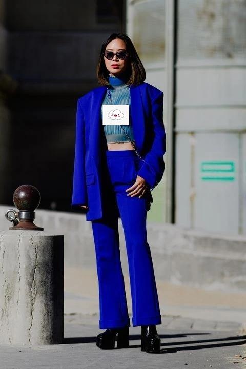 春季穿搭必备神裤,四季百搭小白裤穿搭起来太好看了