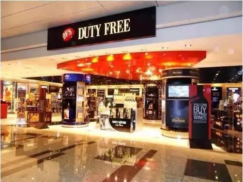 戴15元手表，租一居室，秘密捐出560亿，他真正活出了上帝模样！