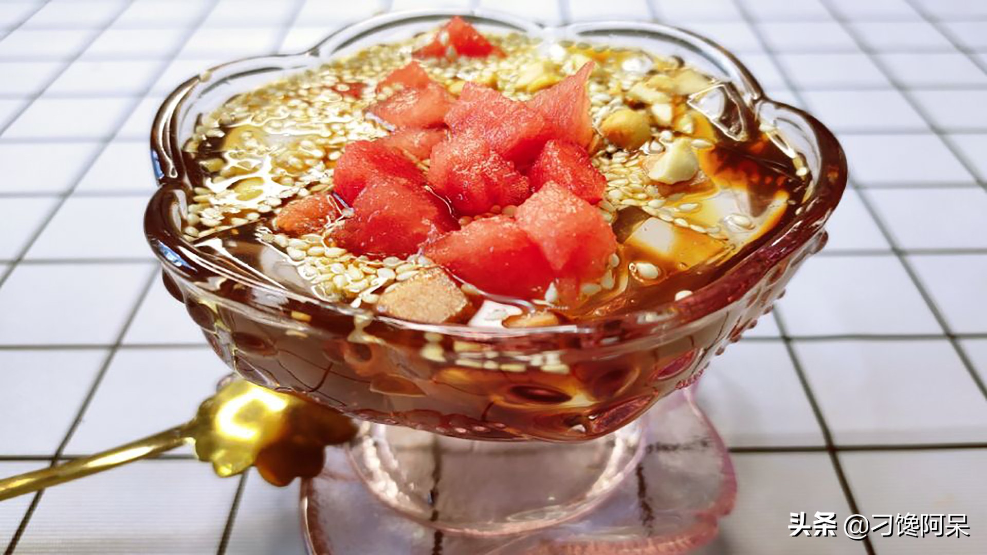 清凉四川冰粉,夏日消暑神器一碗清爽冰粉