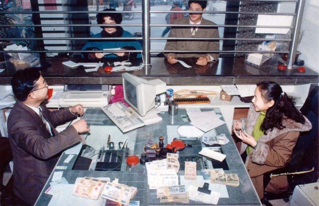 金融科技在银行方面的作用,银行排队解决措施