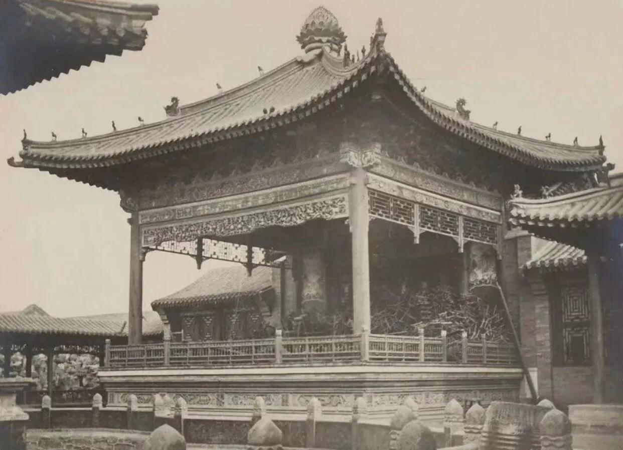 行走在圆明园和颐和园,行走在慈禧行宫