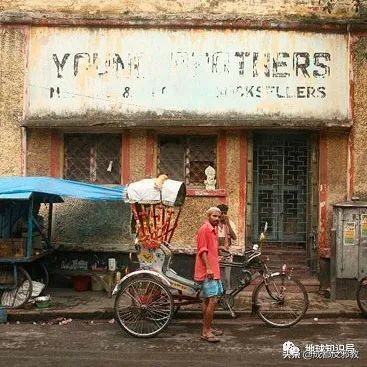 带你揭秘印度人骨*市黑**：骨头明码标价，祖宗们的尸身变成摇钱树