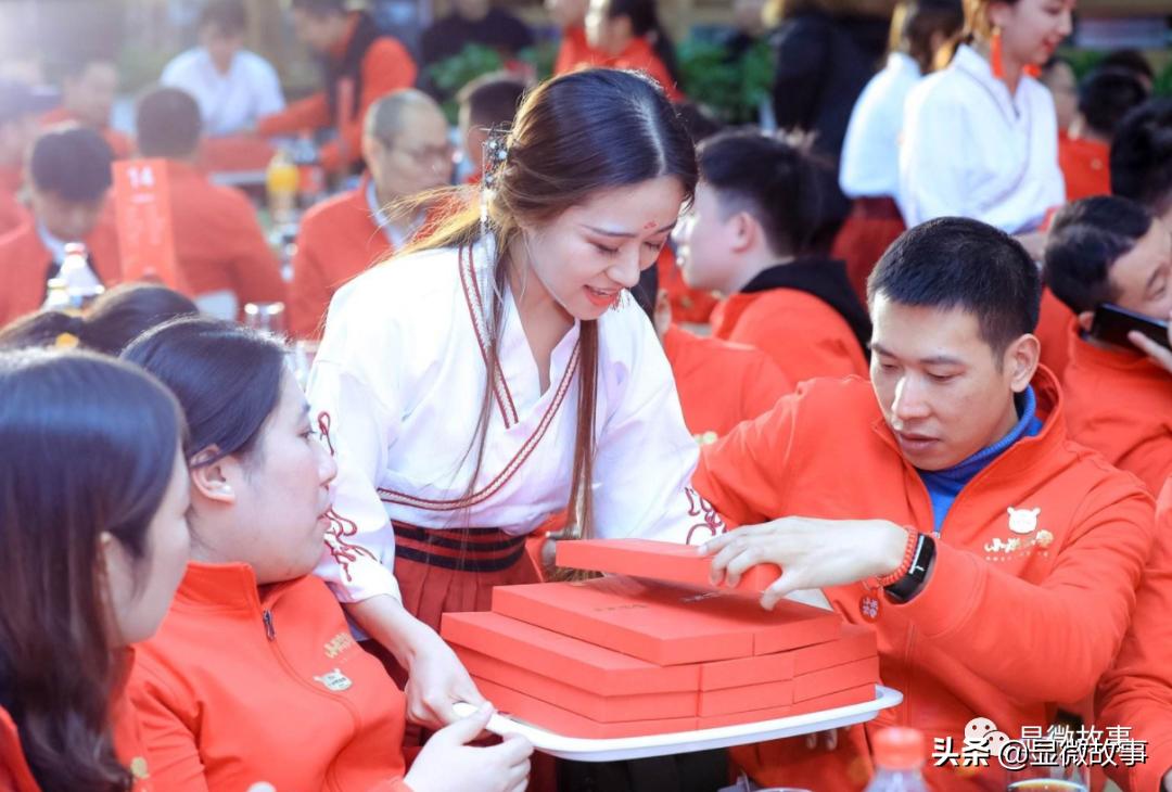 雷军小米马桶,小米雷军马桶盖