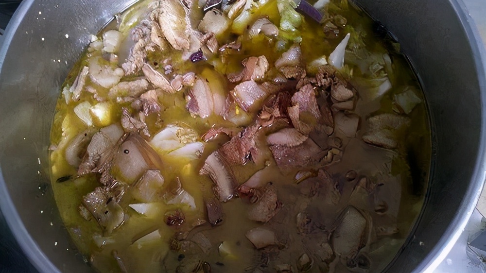 看监狱伙食标准,监狱里的伙食真实情况