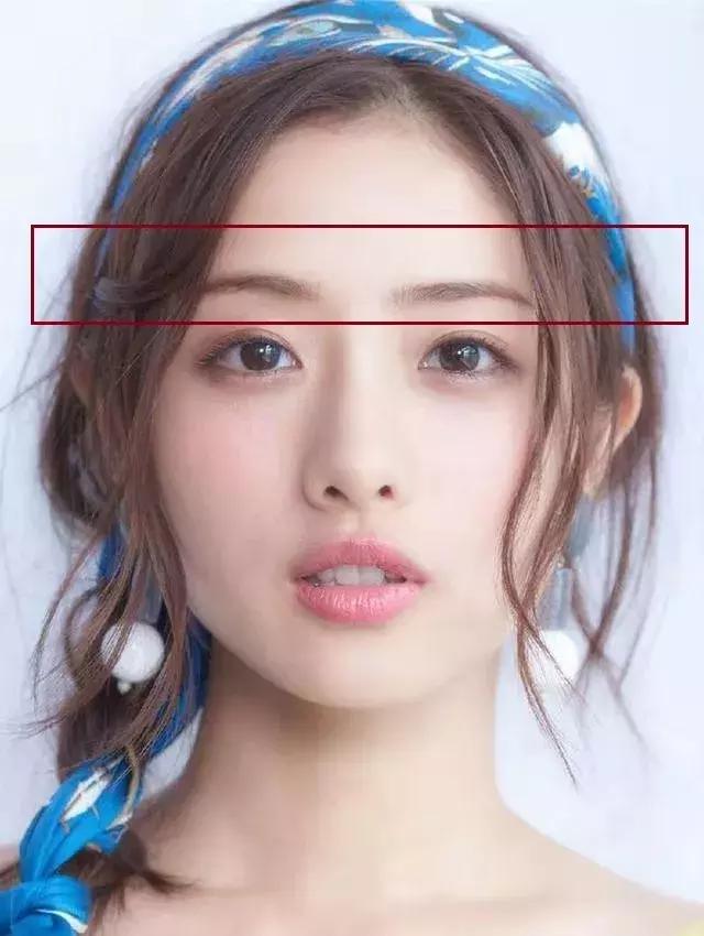 石原里美为什么被称为逆袭榜样,石原里美逆袭黄黑皮