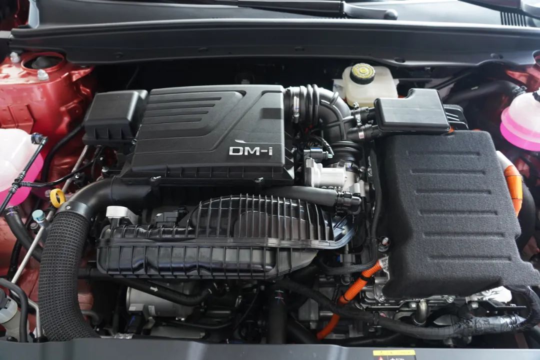 比亚迪秦plusdmi冠军版驾驶感受,比亚迪秦plusdmi纯燃油加速测试