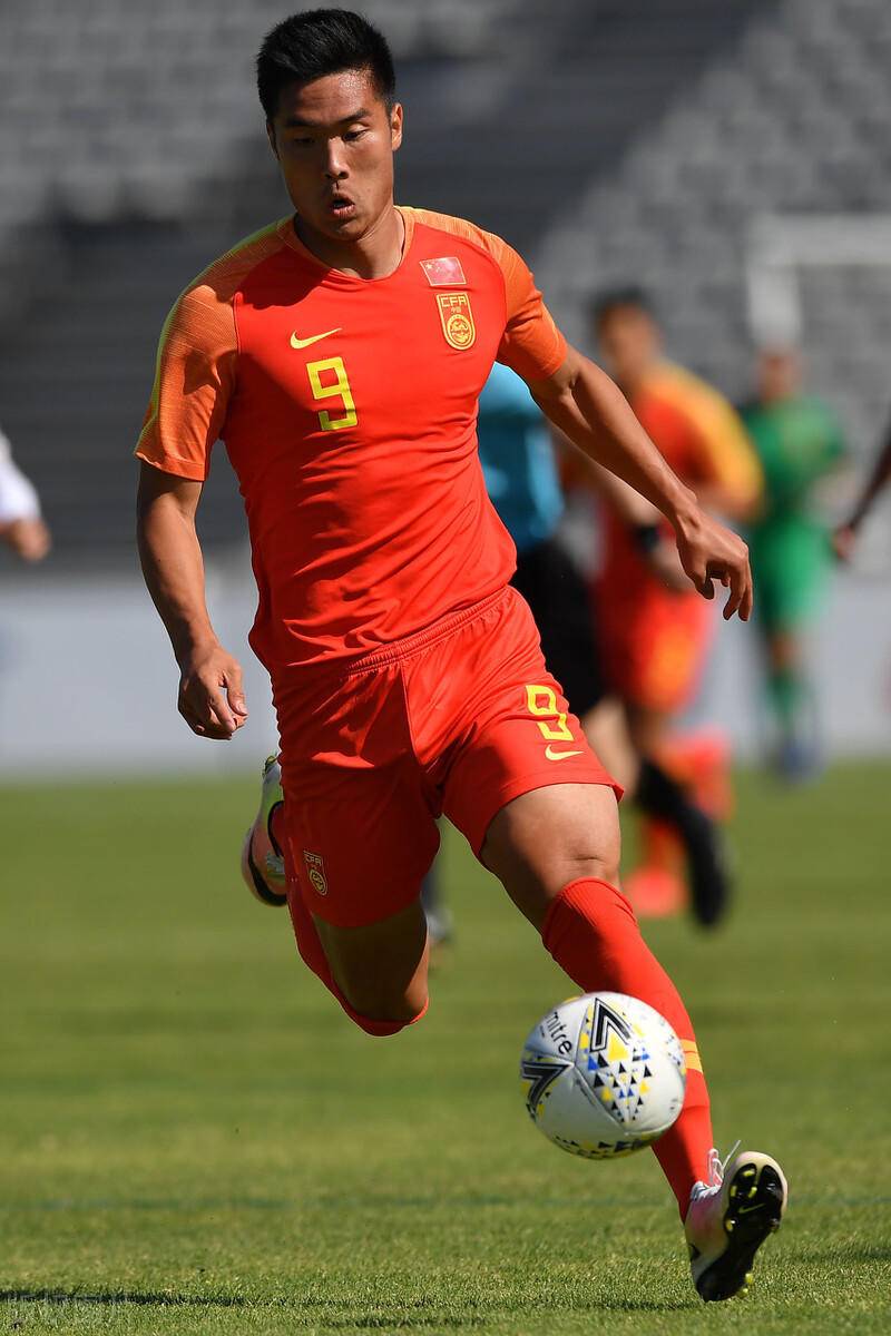 贾博琰上港留洋,上海上港贾博琰