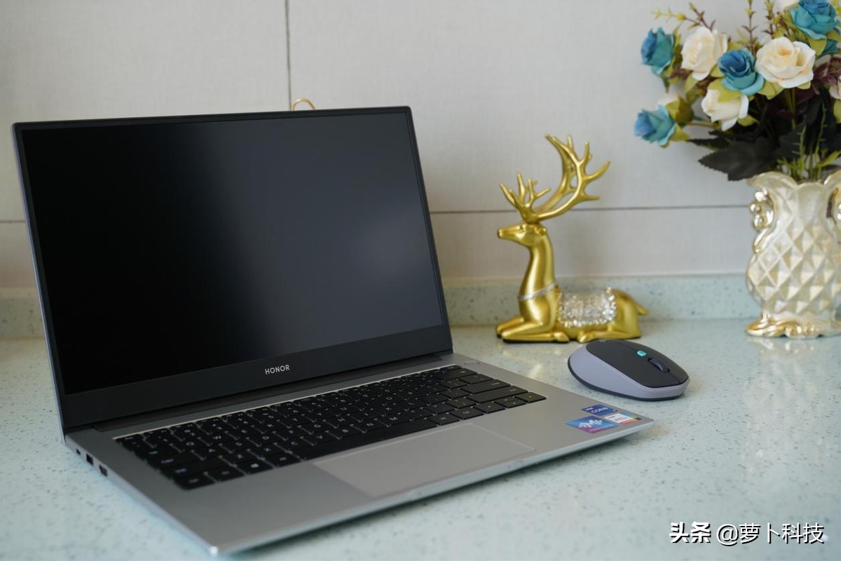 罗技m330鼠标怎么语音输入,罗技语音鼠标可以连键盘吗