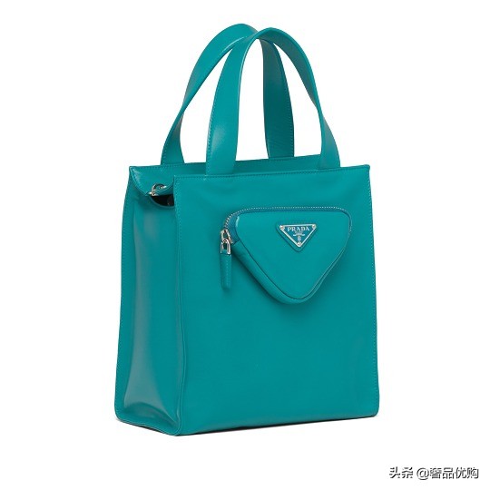 prada新款刺绣宽肩带,prada三角徽标外套