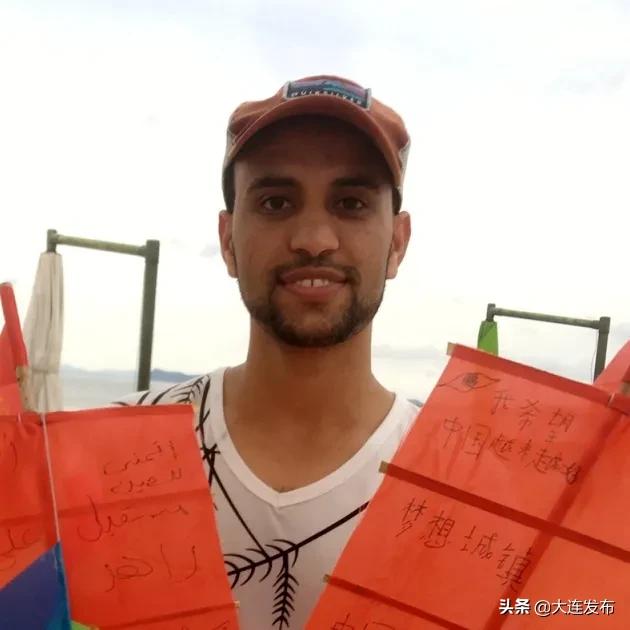 在大连留学生,在外国的中国留学生看国内美食