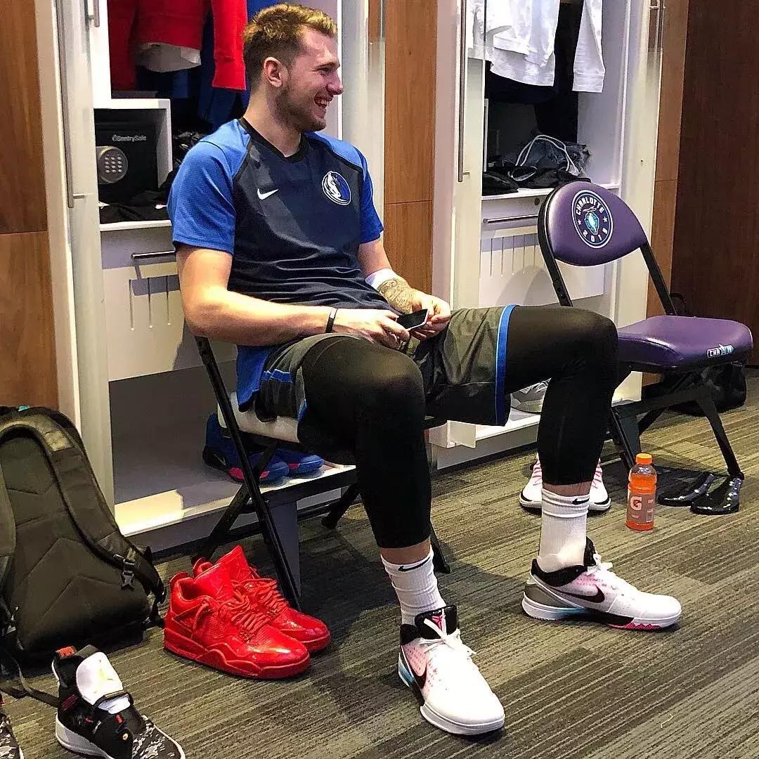 nba球星今日上脚图,伦纳德抢七绝杀上脚球鞋