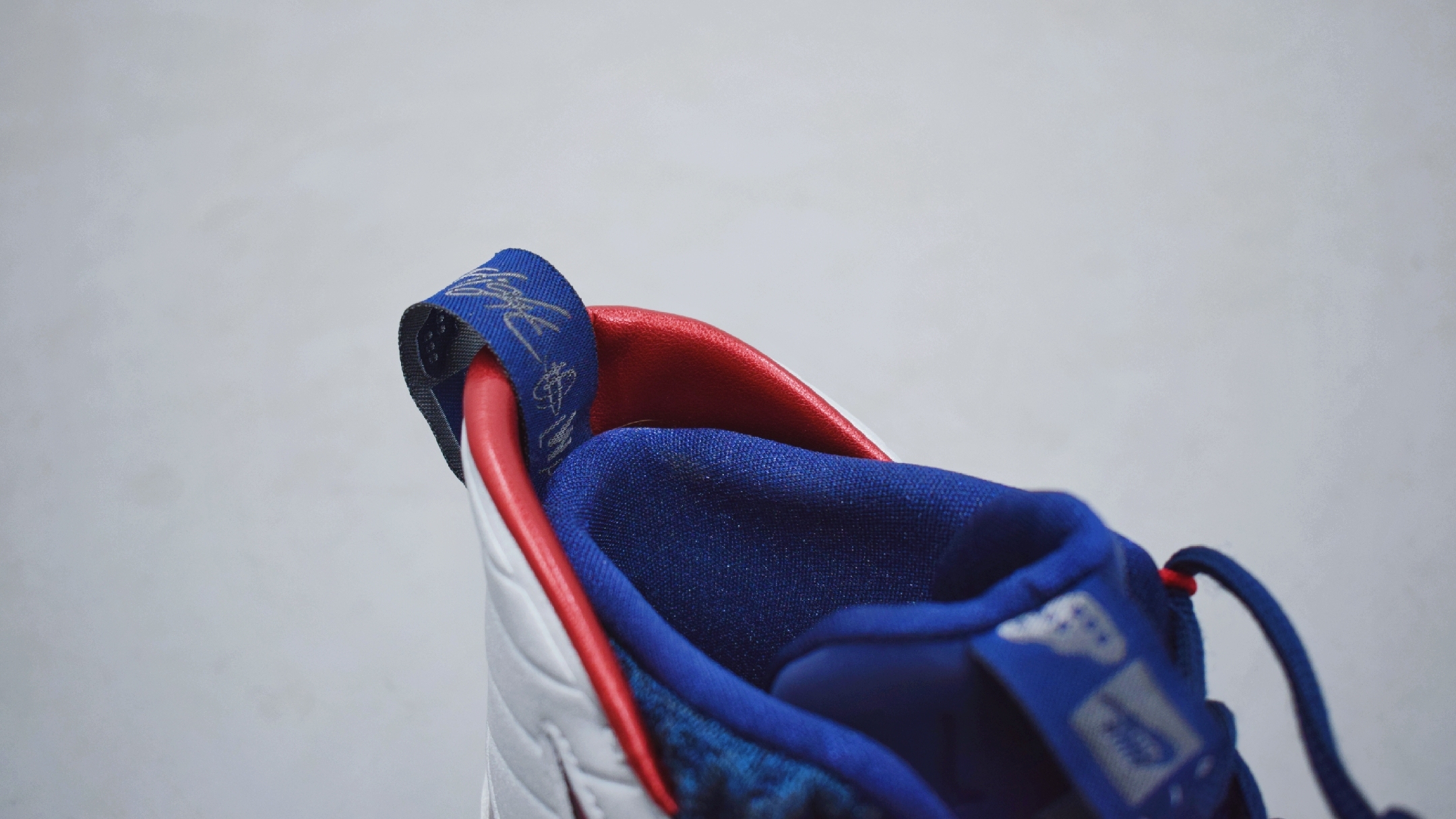 言足斋·测评丨Alphadunk:并不乐观的“头阵”