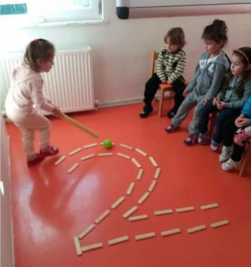 100个亲子游戏在家玩互动,10岁在家可以玩的亲子游戏