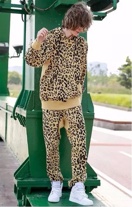 今年冬天衣服都没买几件,今年没买衣服是正确的选择