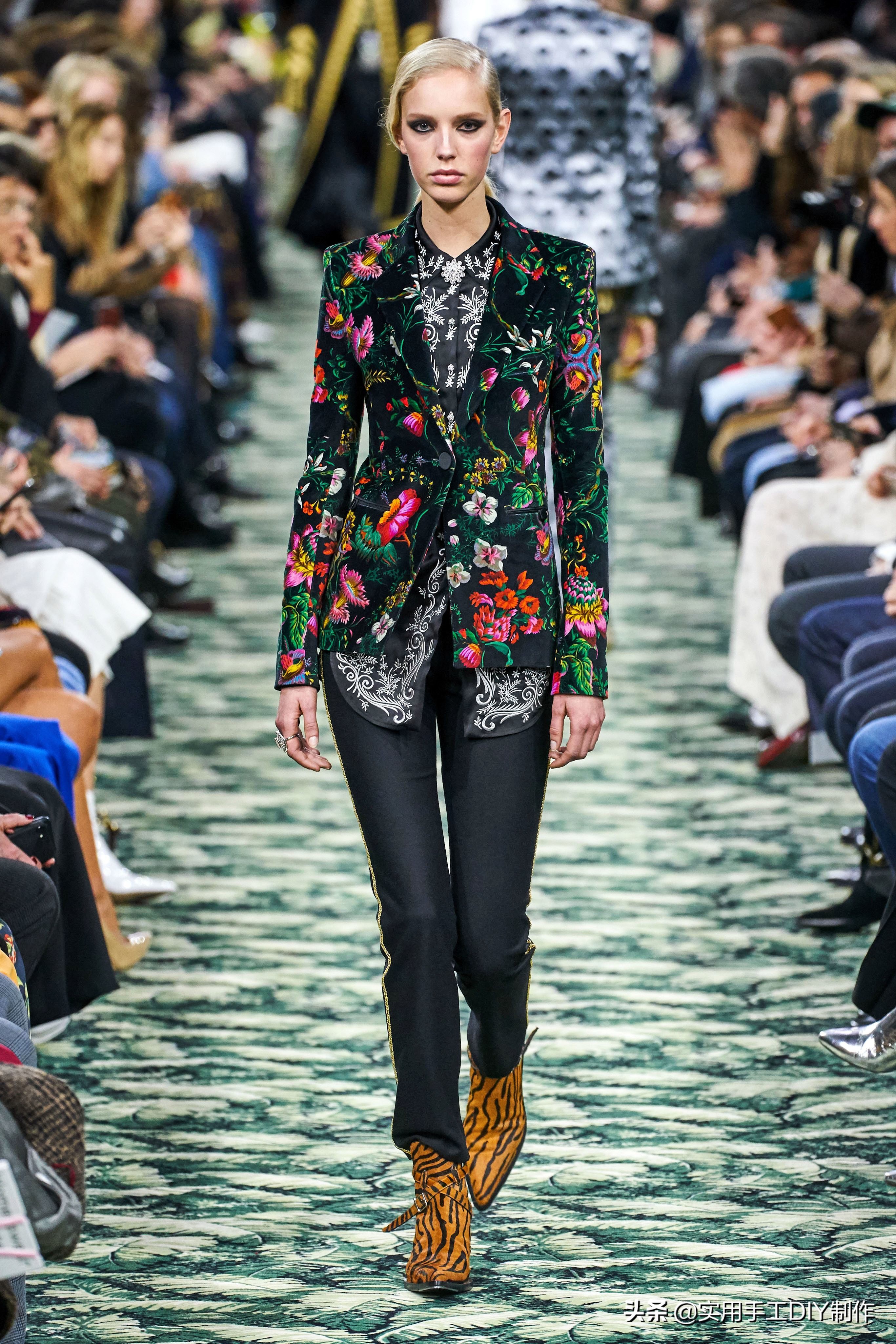 pacorabanne2021春夏系列金属长裙,pacorabanne亮片上衣