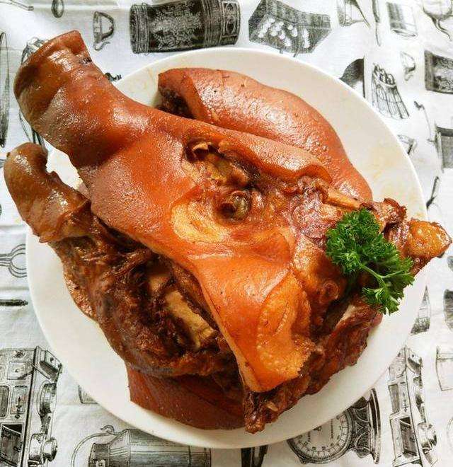 川卤猪头肉制作配方,川卤猪头