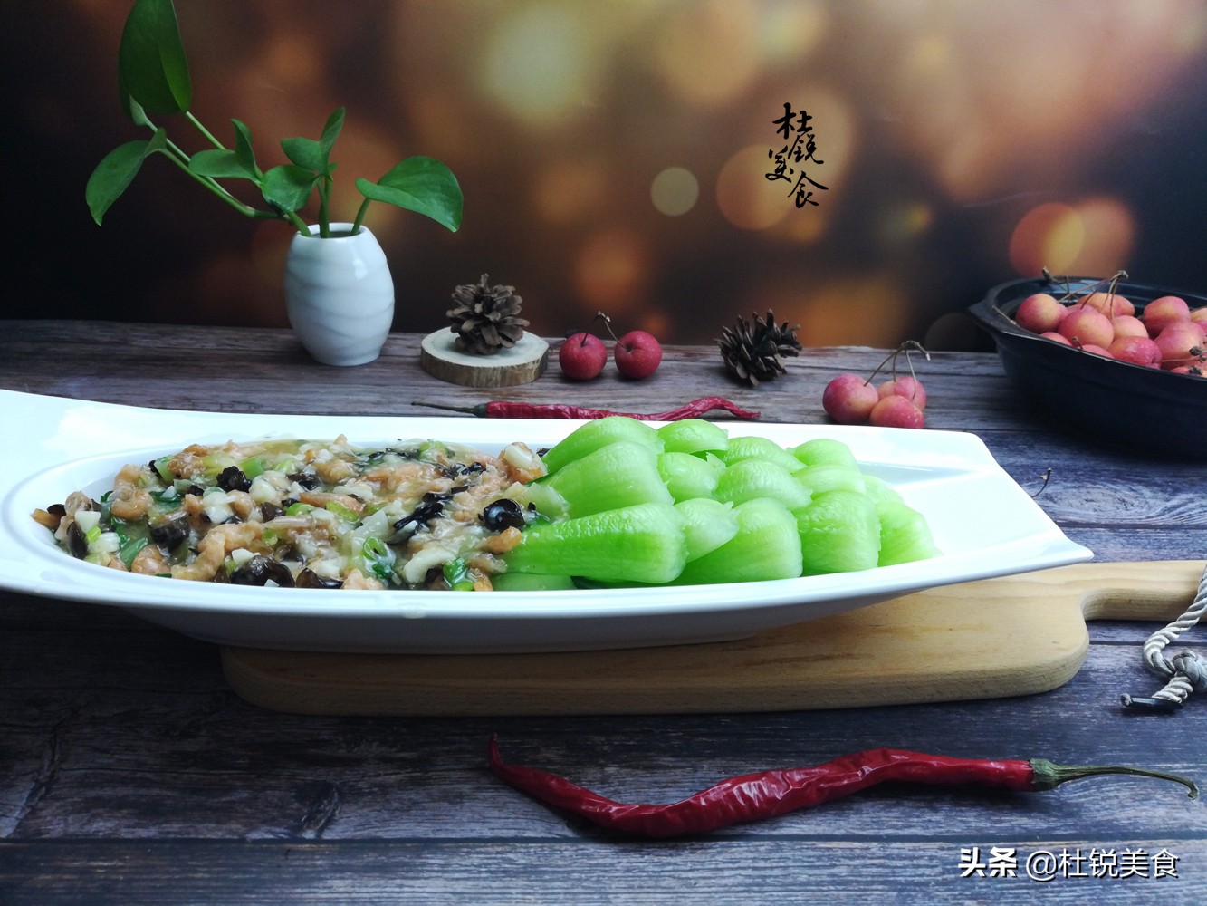 这食材蛋白质超鱼蛋奶十倍，是天然“钙库镁仓”，老人小孩要多吃