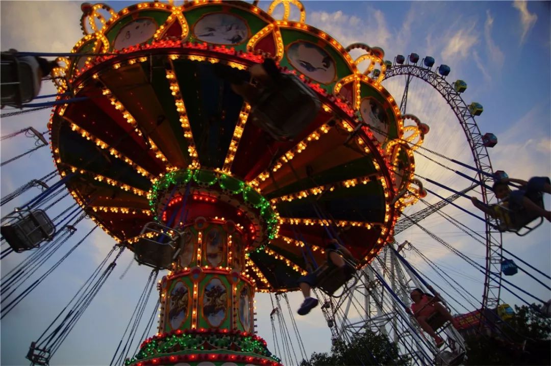 潍坊海上明珠优惠票,潍坊海上明珠乐园首届北极光之夜