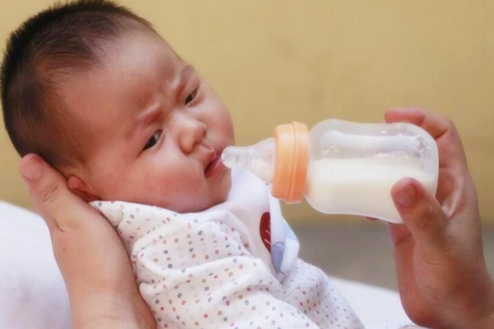 给宝宝换奶粉不合适怎么办,给宝宝换奶粉换得过快会怎样