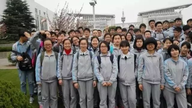 芜湖校服排行榜,芜湖各校的校服