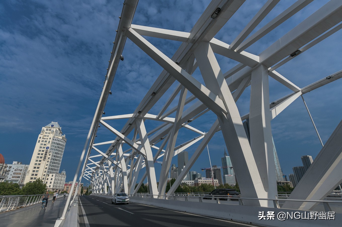 琚弗閲嶄綆浼扮殑鍩庡競澶╂触,澶╂触gdp鍙戝睍