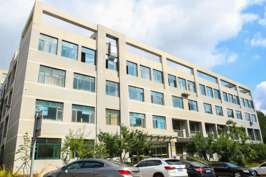 延边大学2020级新生开始报到,延边大学让家长送大一新生进学校