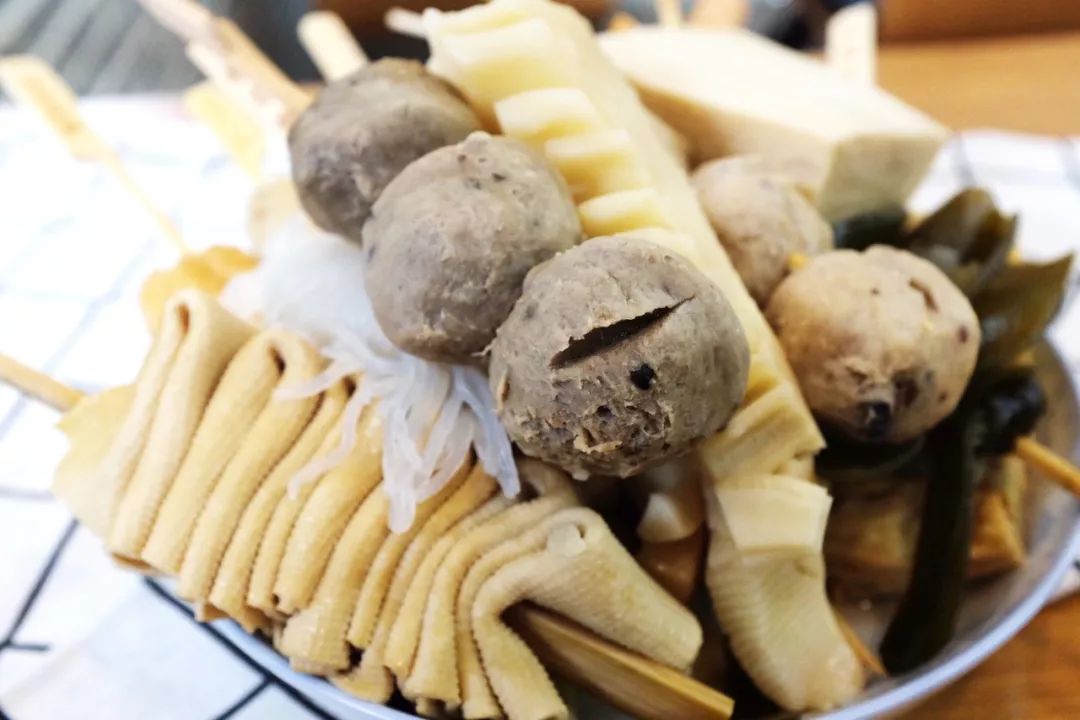 一天吃遍合肥美食小吃,全家便利店关东煮