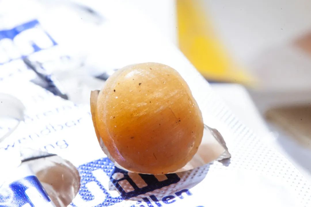 王一博双十一必买清单 (王一博夏日冲浪店穿什么品牌的衣服)