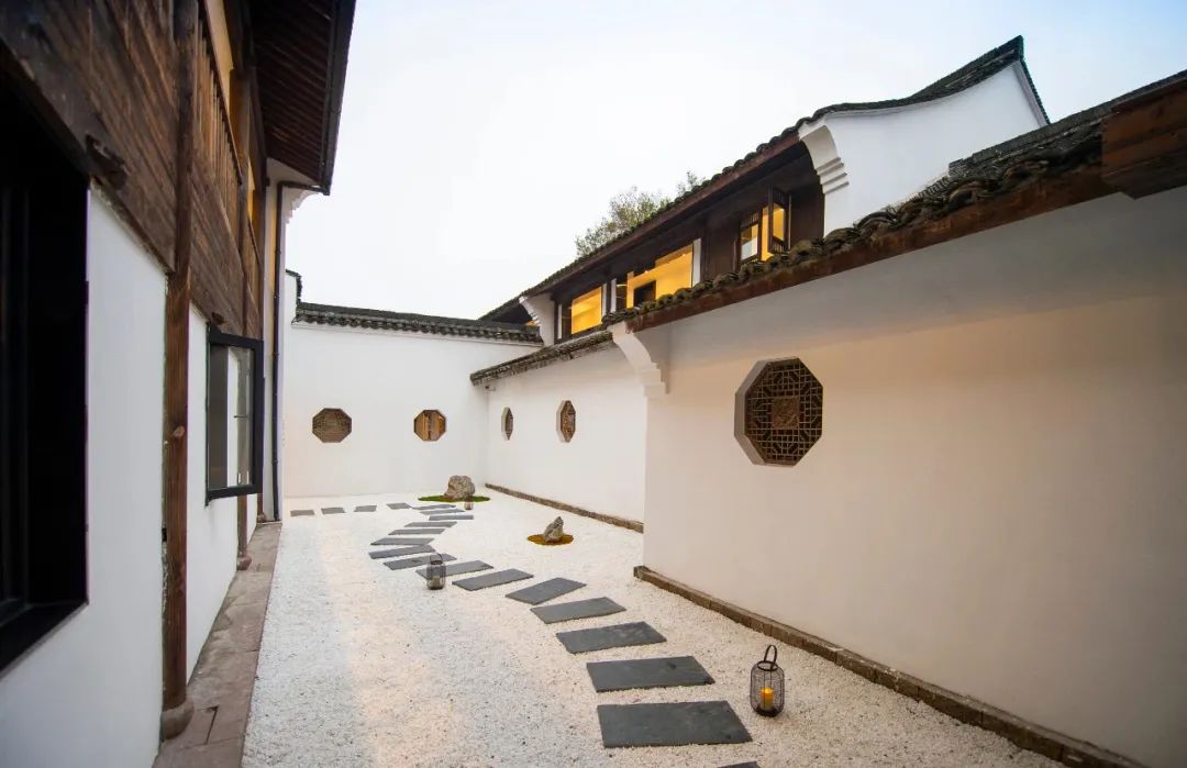 从阿里离职的原因,90后辞职创业开民宿