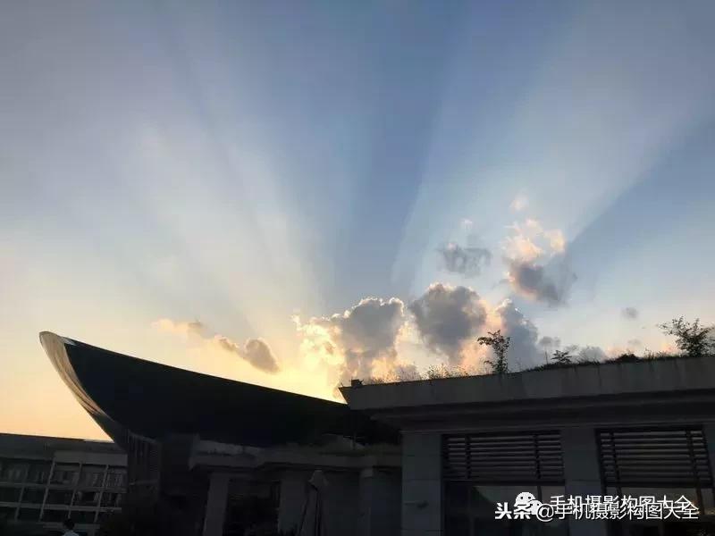 补脑！云彩拍摄还能这么玩？一定是我打开的方式不对……