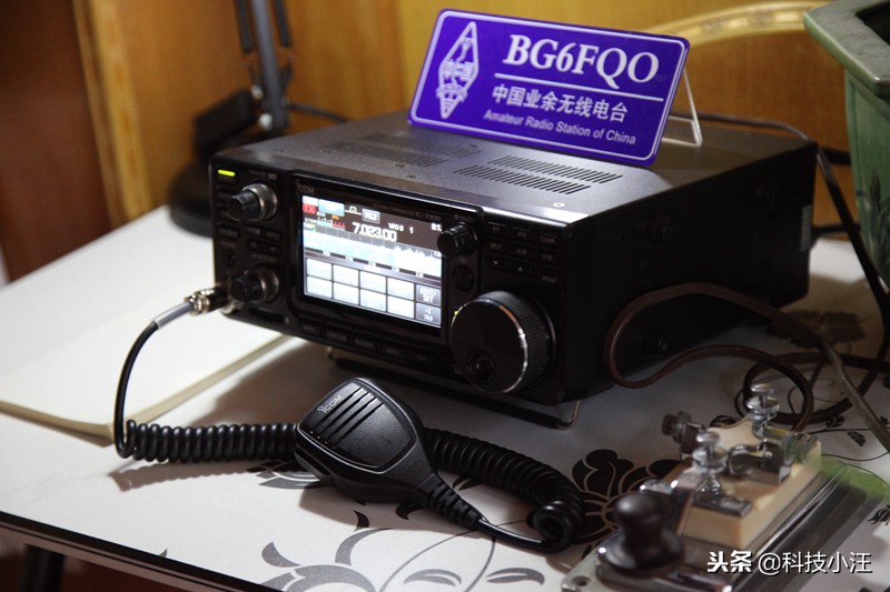 业余无线电入门机型icom7300,icom7300和ft991a哪个好