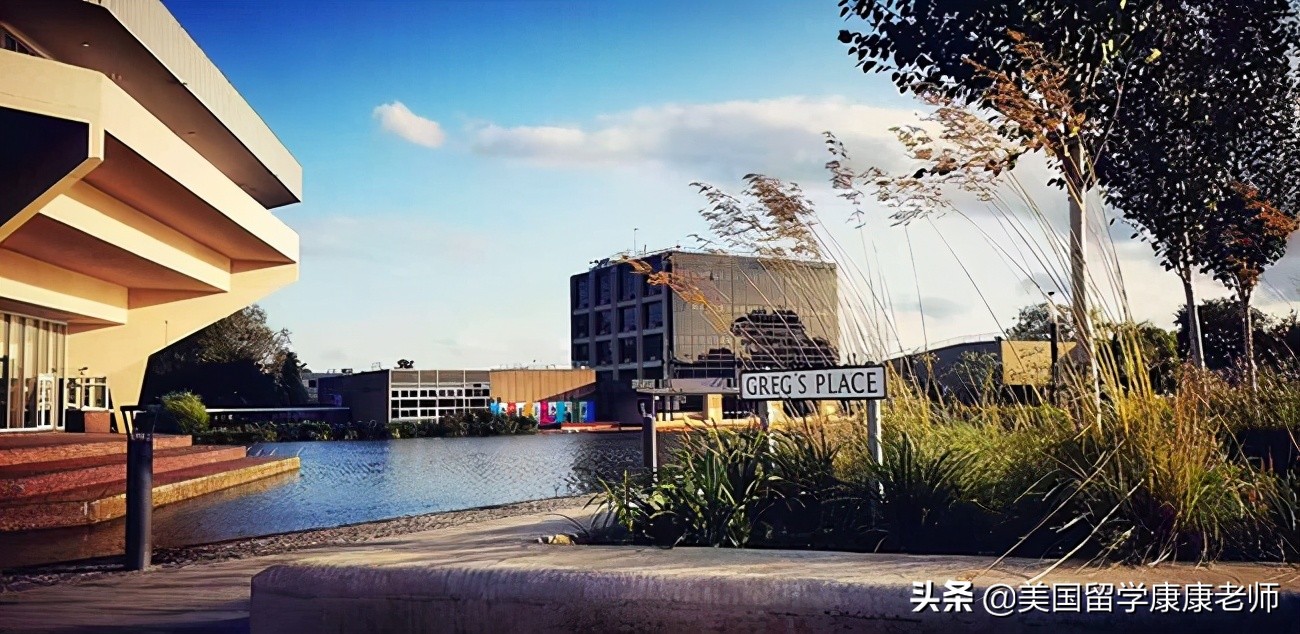 加拿大四大商学院排名,加拿大商学院本科排名