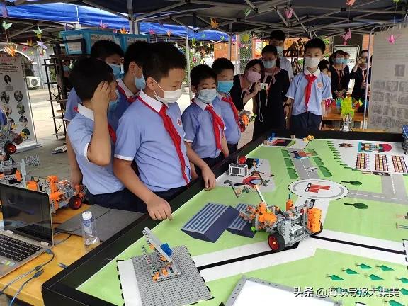 今天！集美区委书记走进集美这所小学，和孩子们欢度“六一”