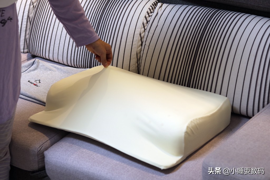 有颈椎病适合用什么类型的枕头,最好的保护颈椎的专用枕头推荐