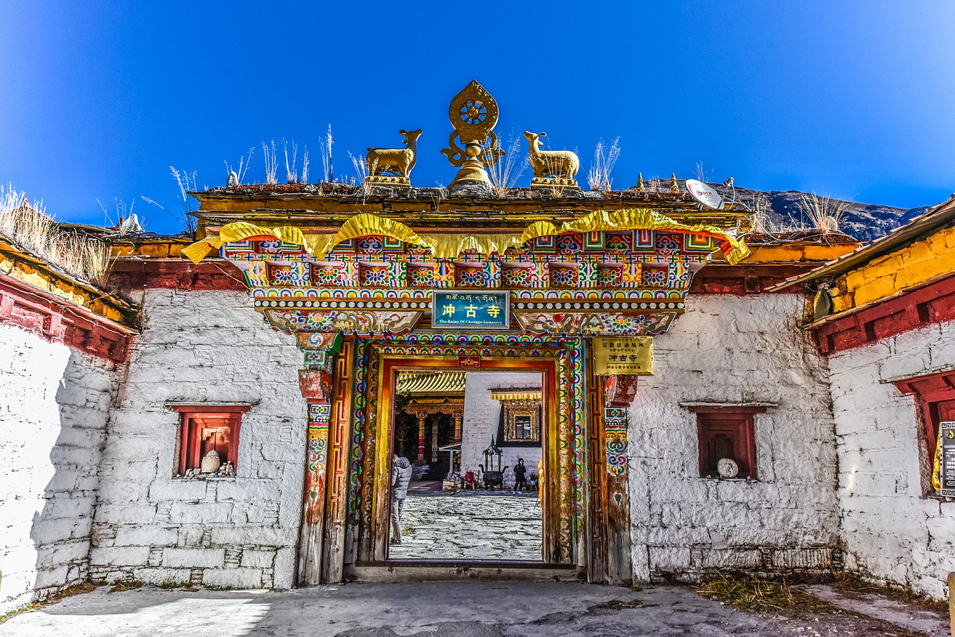 四川甘孜的亚丁稻城,四川稻城亚丁蓝色星球上的净土