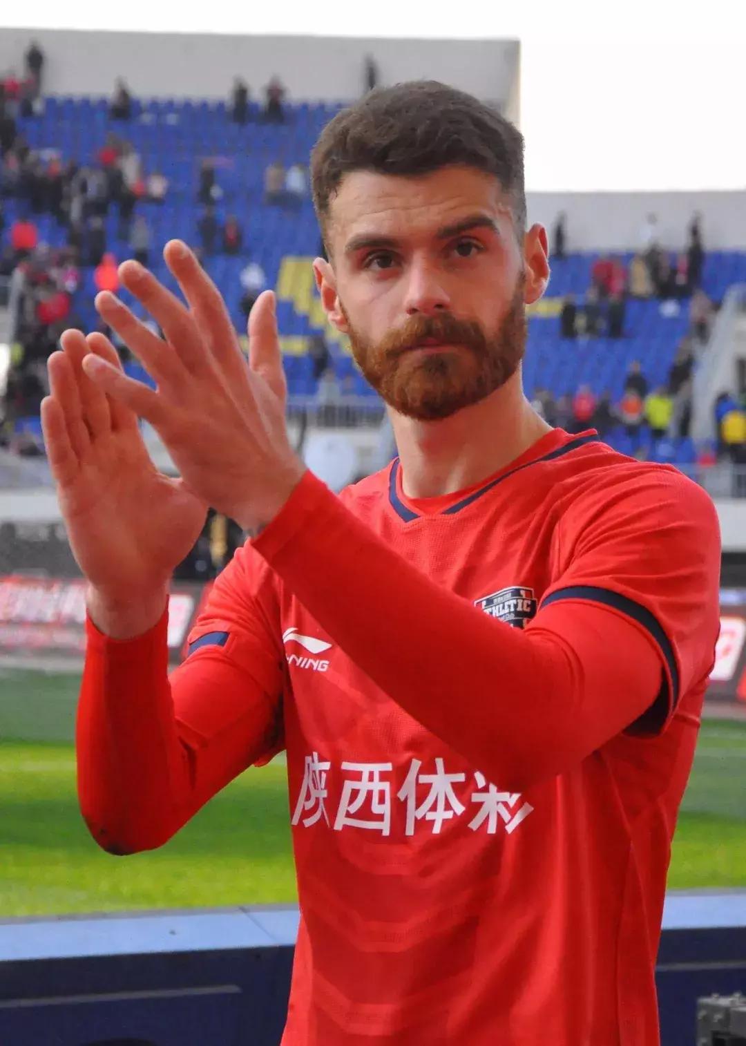 中甲直播陕西大秦之水对青岛黄海,失点球