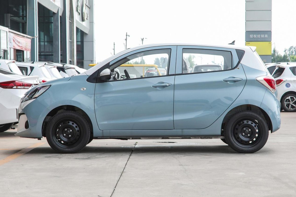 经济实惠老百姓代步用车哪款,家庭新能源代步买什么车比较实用