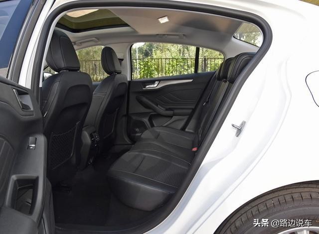 福特福克斯发动机扭矩问题,福特福克斯2014款三厢1.8手动油耗