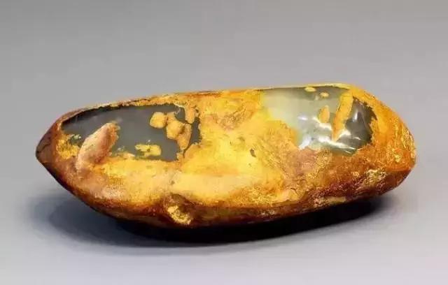 捡到这样的石头千万别扔桌子,遇到这样的石头赶紧捡