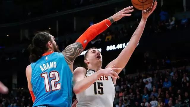 亚当斯遇到莫兰特,亚当斯防约基奇