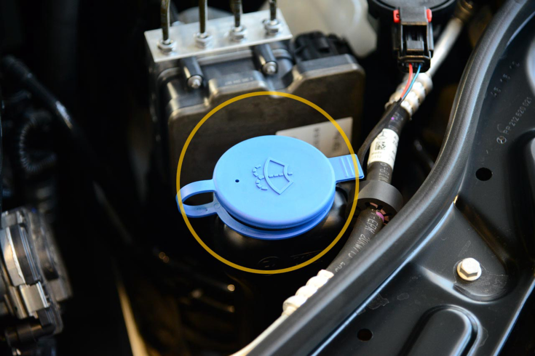 汽车检查五油四水怎么检查,汽车四油两液的检查