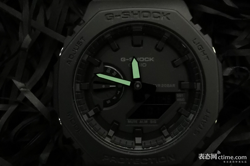 还有谁想偷懒？推荐一款日常不用操心、可以运动又不用打理的表