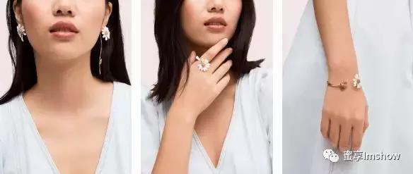 7种时尚又有品位的饰品搭配方法,百搭不过时的饰品有哪些