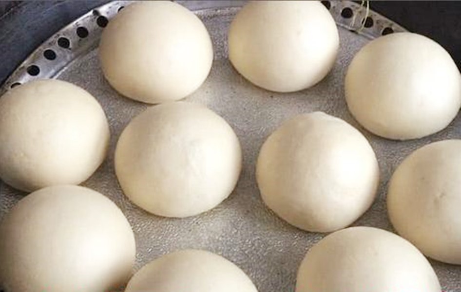 蒸馒头时加入葱花怎么做,如何不加酵母让馒头蒸出来更松软