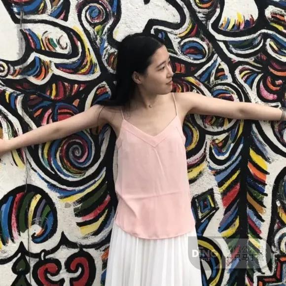 圆胸要怎样改善,小胸平胸选什么样的罩杯显大