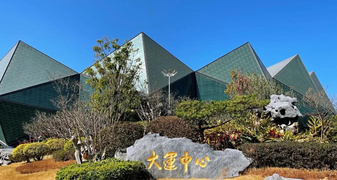 大运绿道跑步路线,大运公园绿道