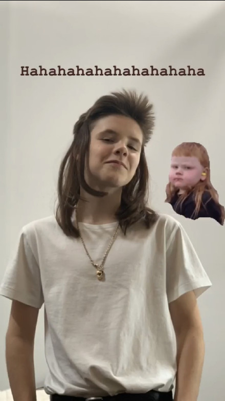 贝小七时装秀完整版,贝小七巴黎世家秀