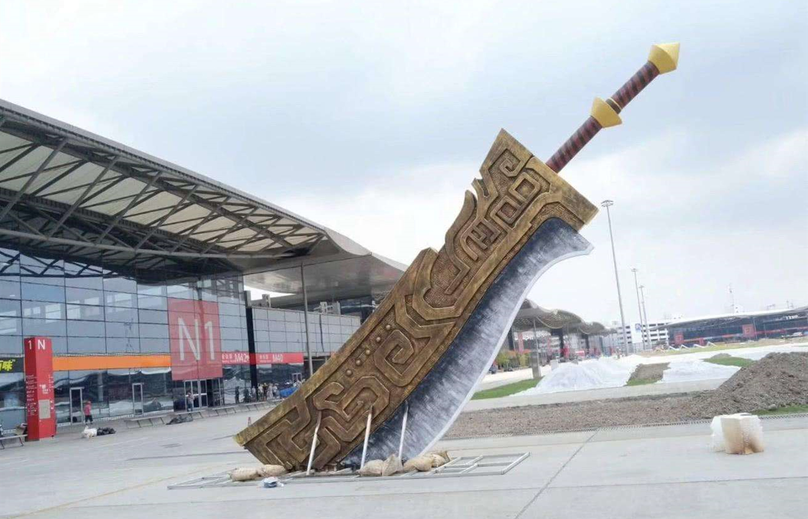 《传奇》当年最稀有的*器武**，有玩家开出十几万的天价都买不到