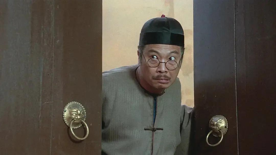 周星驰有没有发文纪念吴孟达,周星驰吴孟达泪奔瞬间